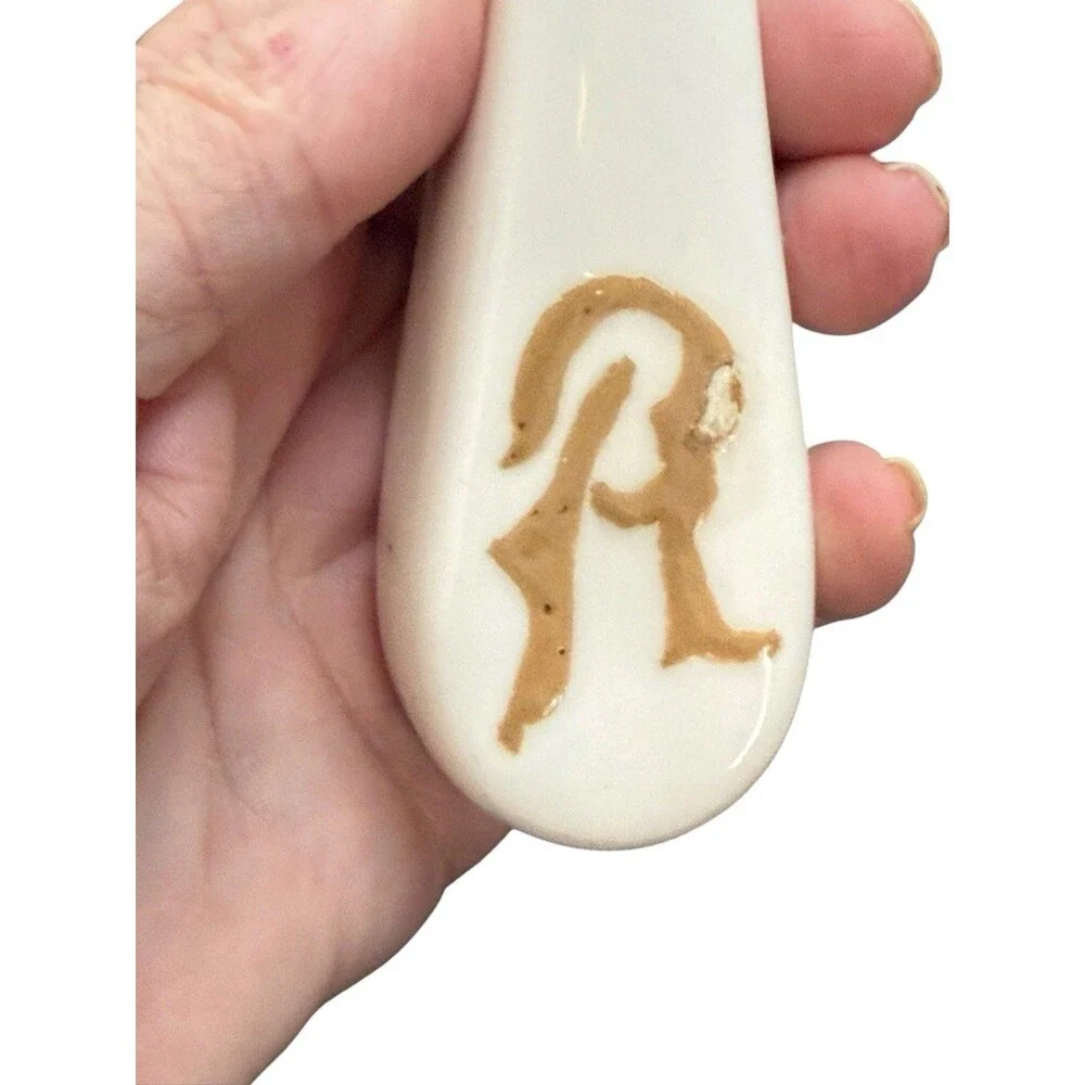 MAXCERA Ceramic PEAR Spoon Rest Holder Gold Initial R 8